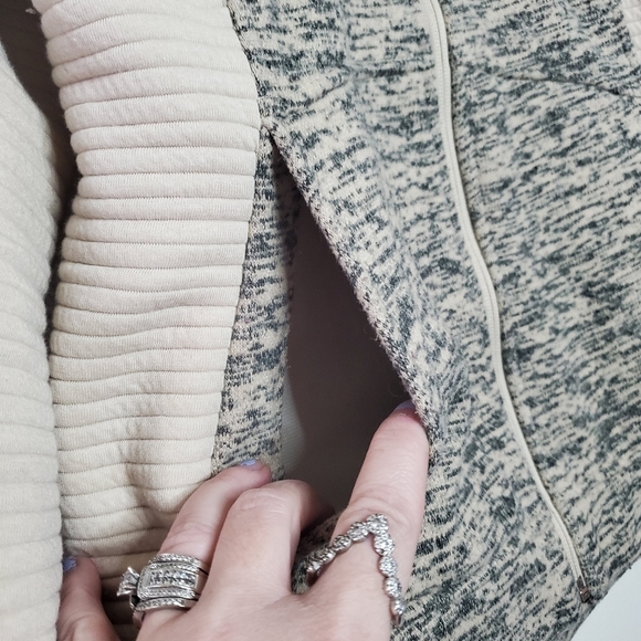 Women's The North Face Indi 2 Jacket Heathered Biscotti Tan Size Medium - Picture 5 of 15